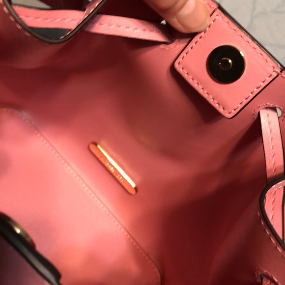 Michael Kors handbag - Picture 6 of 7